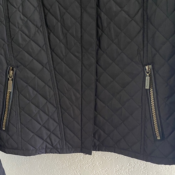 Barbour Women's Black Quilted Bomber Jacket size 8 - Picture 12 of 16